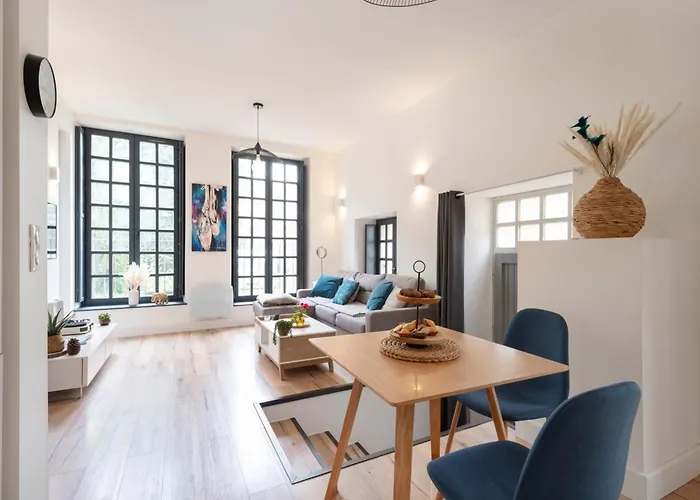 Moderne Proche Place Stanislas - Fr-1-584-349 * Nancy